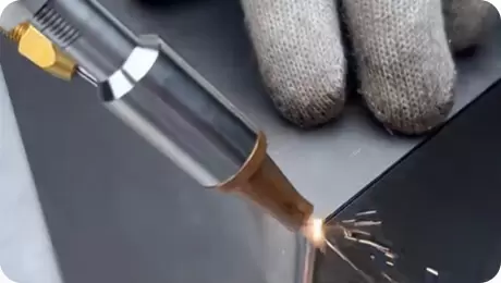 Saldatura laser