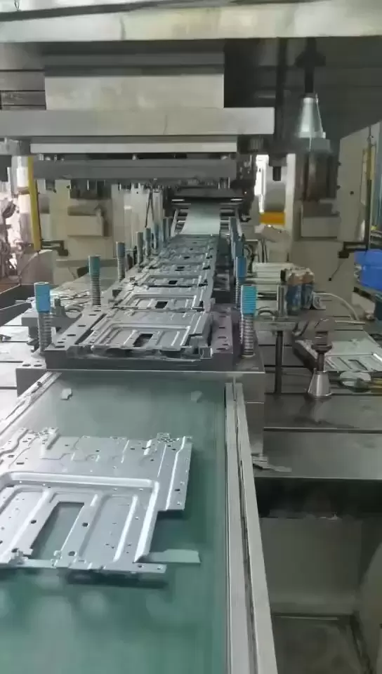 Stampaggio progressivo